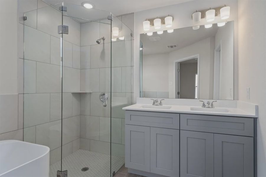 Furnished interior view inside a new home in Levy Crossing, Killeen (Image 10).