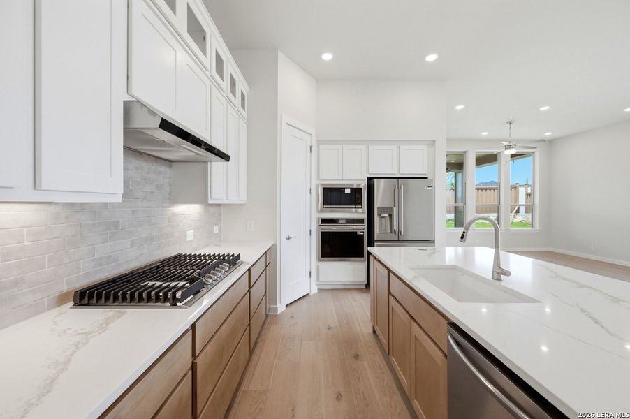 Furnished interior view inside a new home in Mayfair, New Braunfels (Image 8).