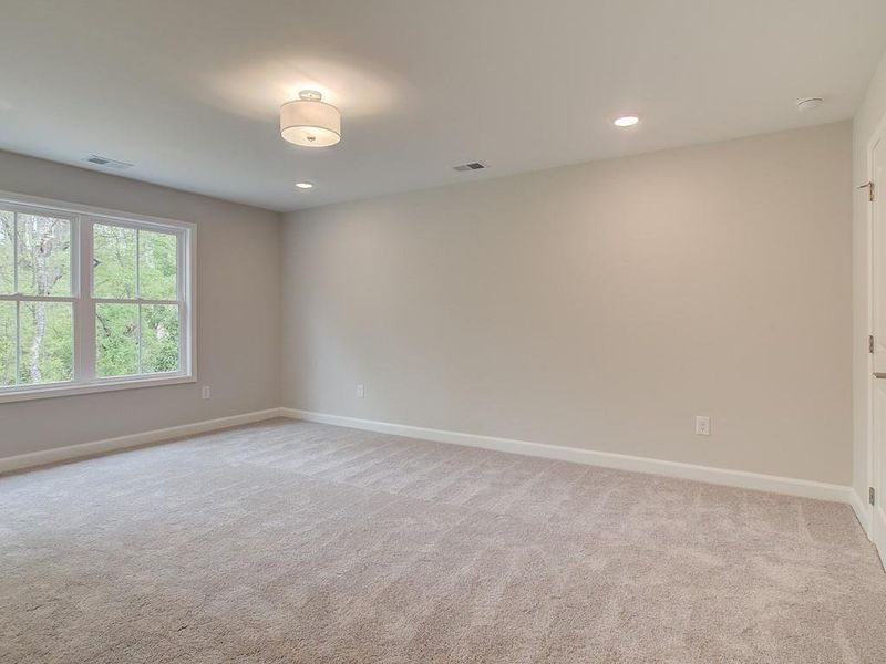 Spacious, unfurnished interior of a new home in Cherokee Township, Acworth (Image 26). Spacious, unfurnished interior of a new home in Cherokee Township, Acworth (Image 26).