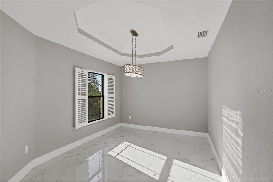 Spacious, unfurnished interior of a new home in , Port Charlotte (Image 33).