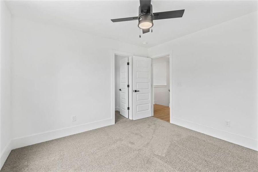 Spacious, unfurnished interior of a new home in , Braselton (Image 27).