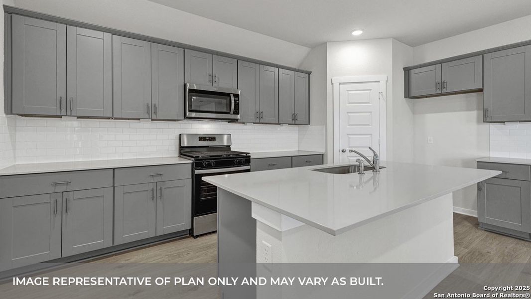 Furnished interior view inside a new home in Sonoma Oaks, Fredericksburg (Image 4). Furnished interior view inside a new home in Sonoma Oaks, Fredericksburg (Image 4).