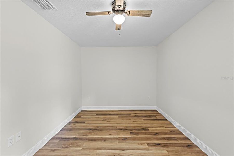 Spacious, unfurnished interior of a new home in , Brooksville (Image 9).