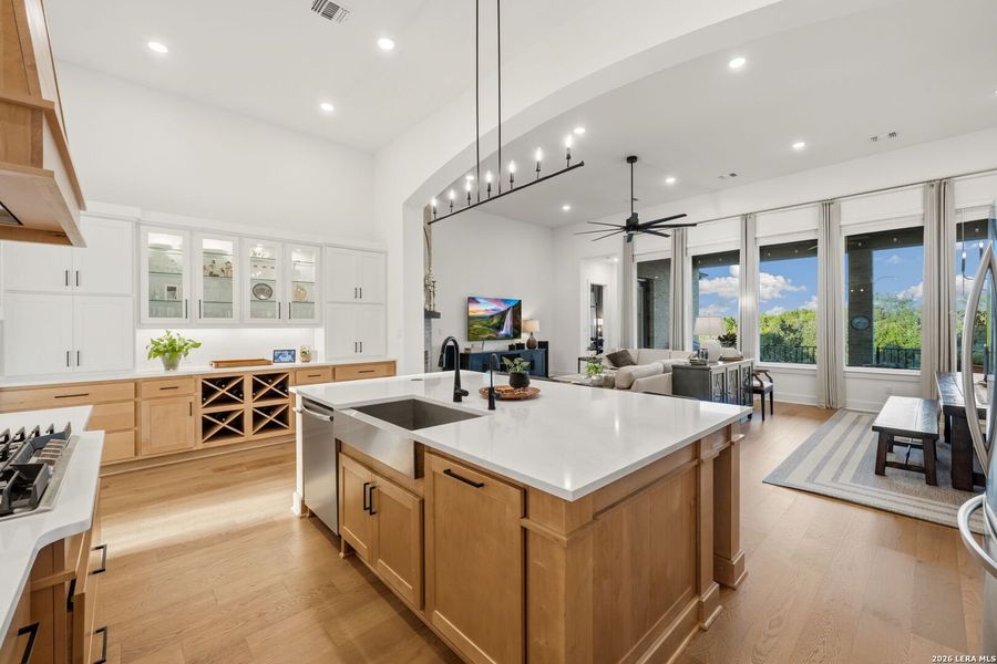 Furnished interior view inside a new home in La Cima, San Marcos (Image 30).