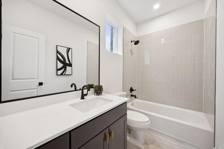 Furnished interior view inside a new home in , Houston (Image 11). Furnished interior view inside a new home in , Houston (Image 11).