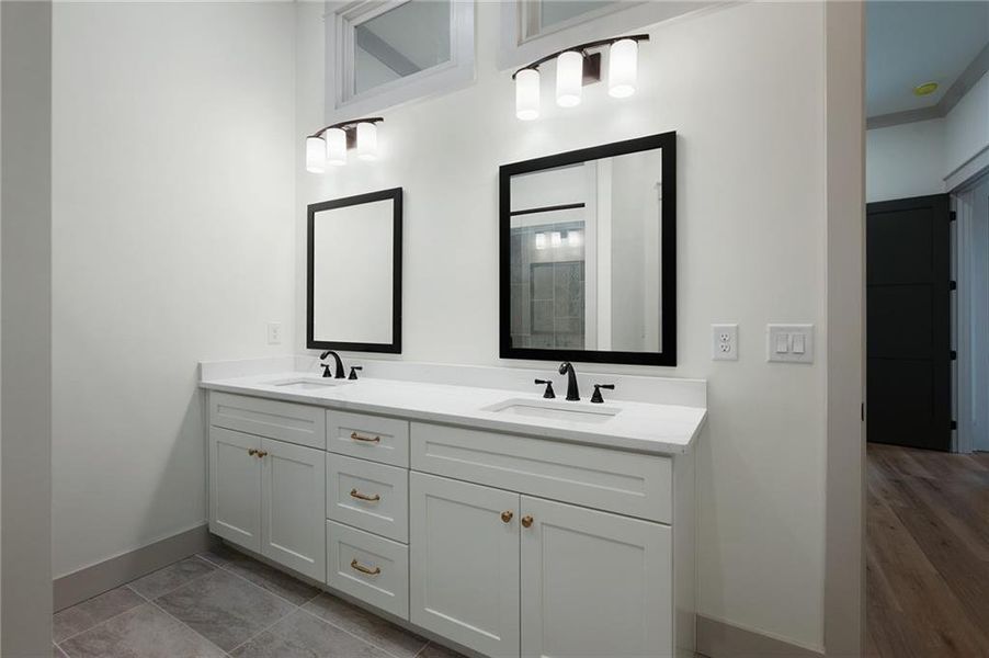 Furnished interior view inside a new home in , Jasper (Image 3).
