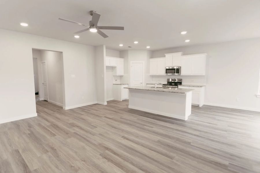 Representative furnished interior of a home built from the Norwood by Stonehollow Homes in Heritage Grove, Blue Ridge (Image 9). Representative furnished interior of a home built from the Norwood by Stonehollow Homes in Heritage Grove, Blue Ridge (Image 9).
