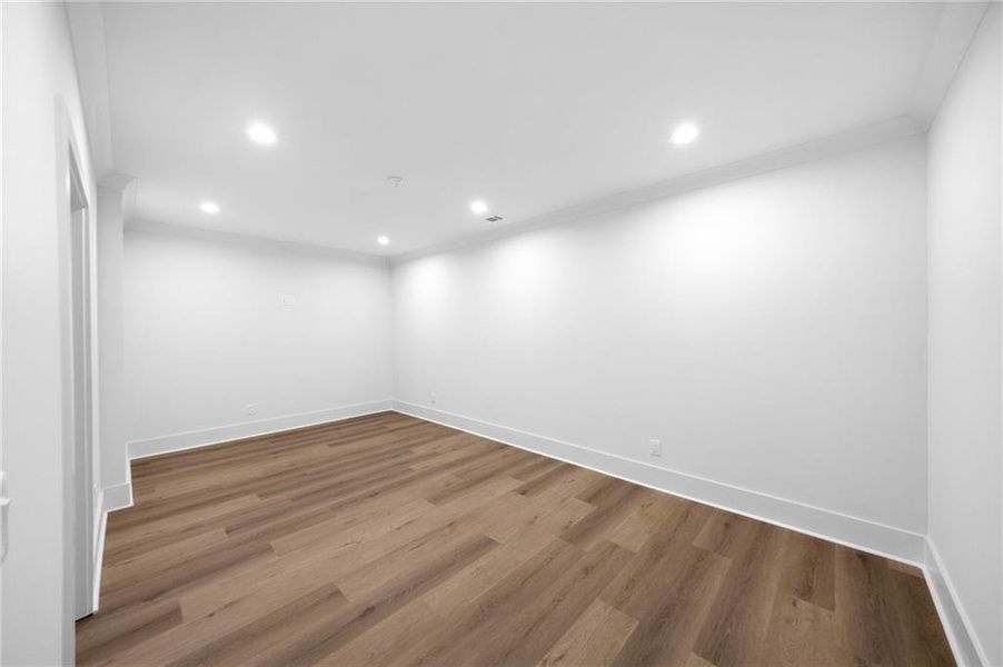 Spacious, unfurnished interior of a new home in , Alpharetta (Image 29). Spacious, unfurnished interior of a new home in , Alpharetta (Image 29).