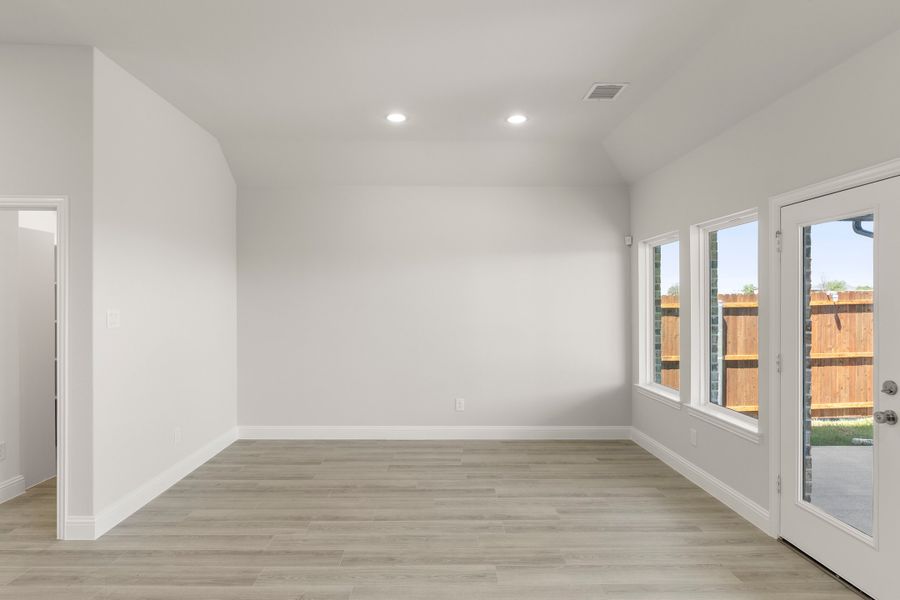 Representative unfurnished interior of a home built from the Liberty by Rockwell Homes in Wildflower Ranch, Fort Worth (Image 49). Representative unfurnished interior of a home built from the Liberty by Rockwell Homes in Wildflower Ranch, Fort Worth (Image 49).