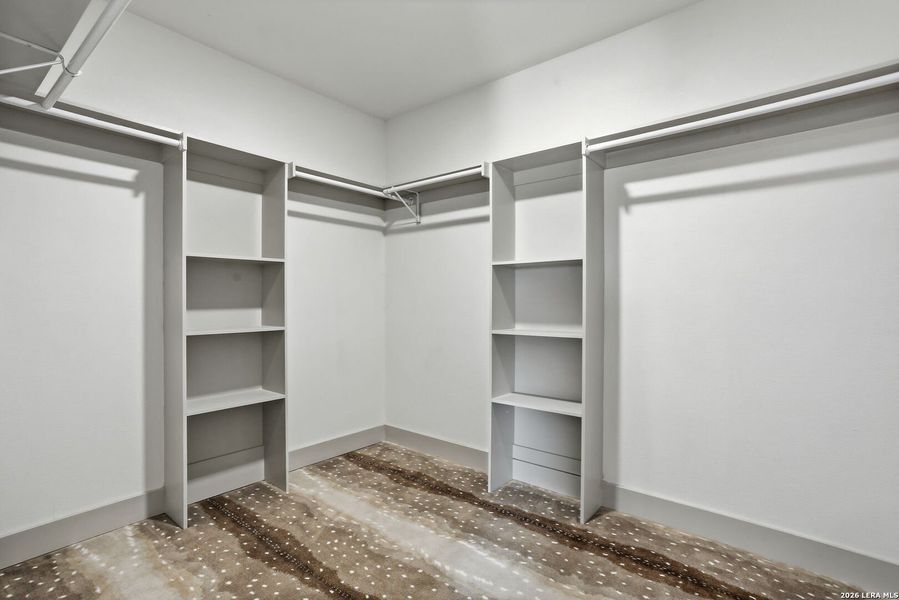 Spacious, unfurnished interior of a new home in , La Vernia (Image 28). Spacious, unfurnished interior of a new home in , La Vernia (Image 28).