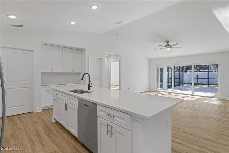 Furnished interior view inside a new home in Cape Coral, Cape Coral (Image 6).