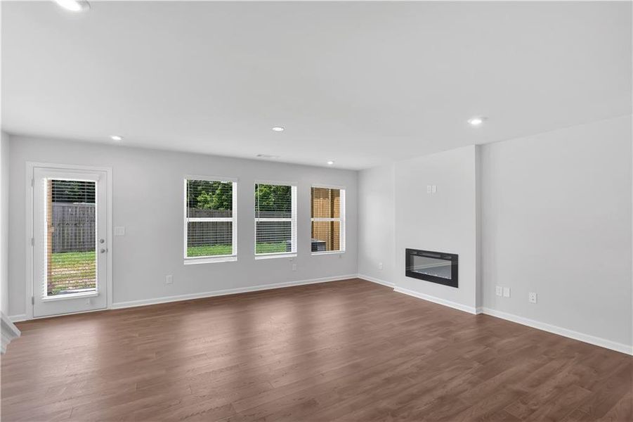 Spacious, unfurnished interior of a new home in Village Green, Adairsville (Image 33).