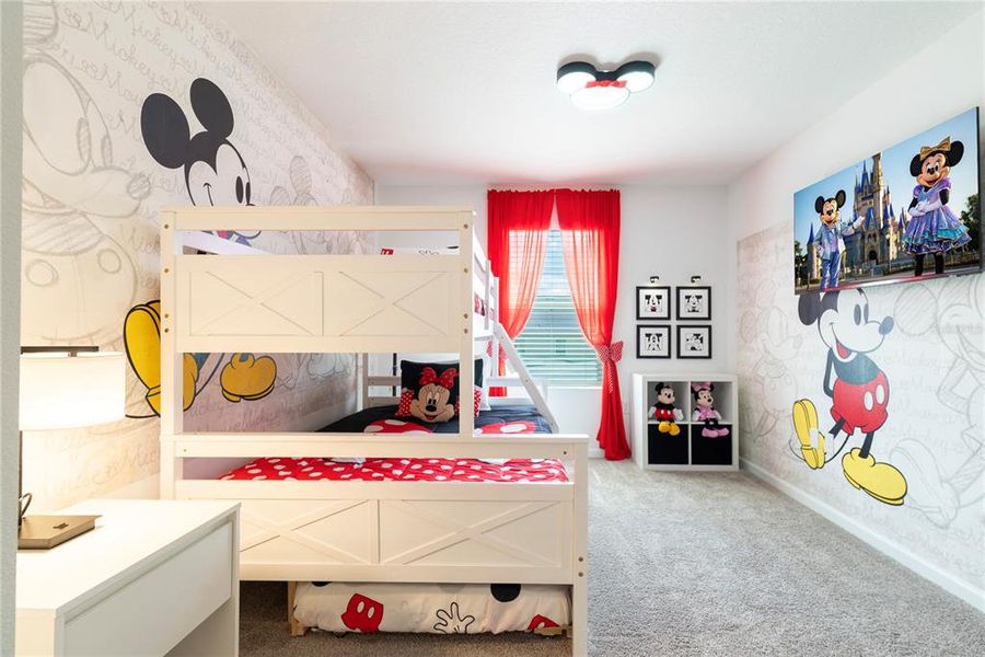 Furnished interior view inside a new home in , Kissimmee (Image 8).