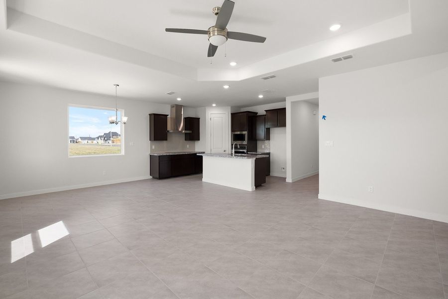 Spacious, unfurnished interior of a new home in Monte Cielo, Weslaco (Image 12). Spacious, unfurnished interior of a new home in Monte Cielo, Weslaco (Image 12).