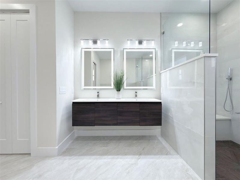 Furnished interior view inside a new home in , Port Charlotte (Image 14).