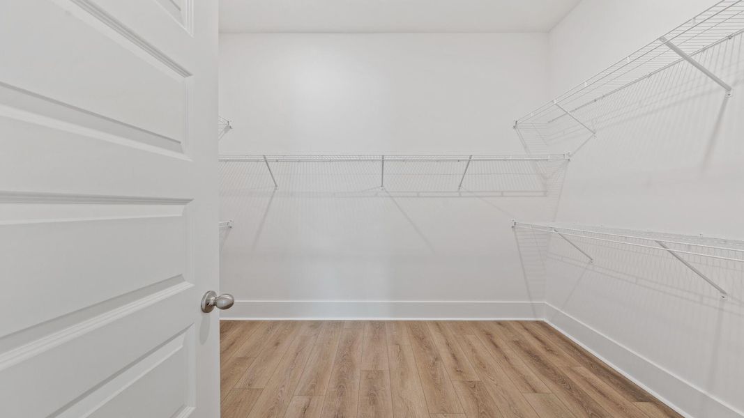 Spacious, unfurnished interior of a new home in Pamlico Terrace, Awendaw (Image 30). Spacious, unfurnished interior of a new home in Pamlico Terrace, Awendaw (Image 30).