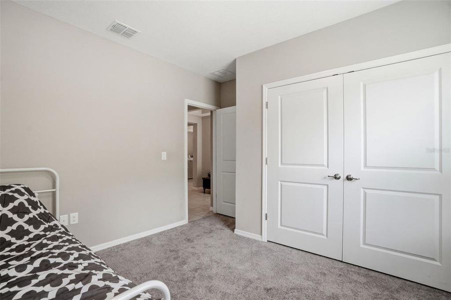 Spacious, unfurnished interior of a new home in , Homosassa (Image 23).