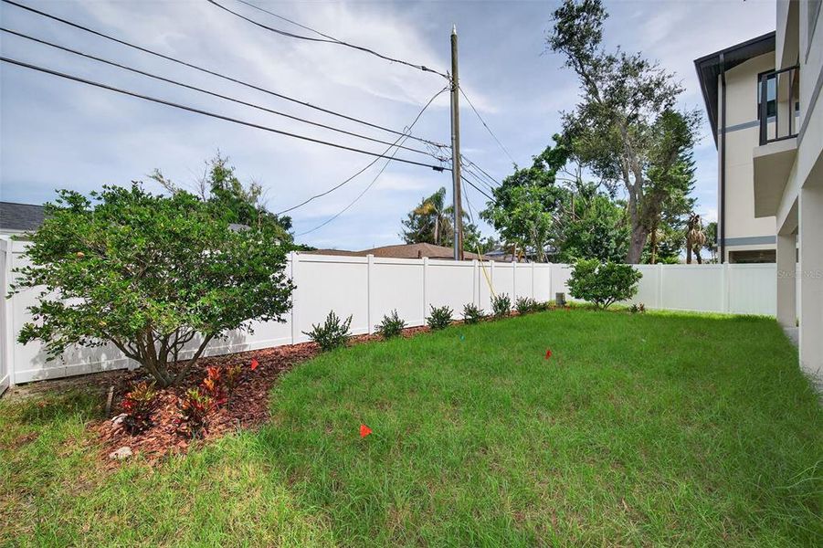 Front exterior of a new home in , St. Petersburg, FL, highlighting curb appeal (Image 24).