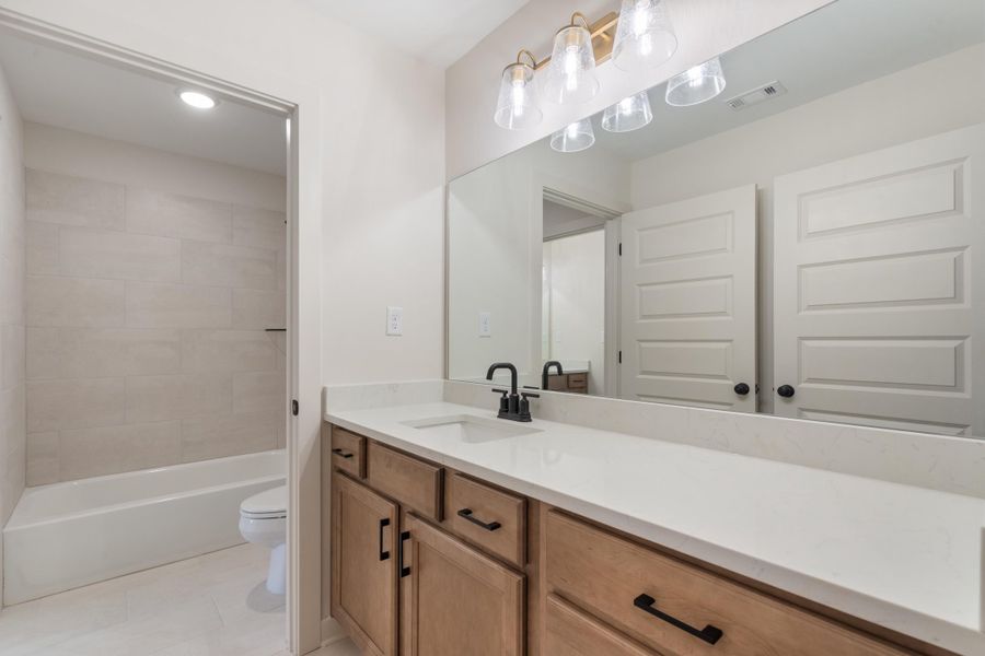 Furnished interior view inside a new home in White Oak, Arlington (Image 11).