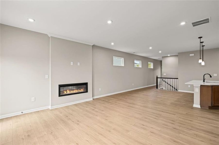 Spacious, unfurnished interior of a new home in Villas at Gold Creek, Dawsonville (Image 17).
