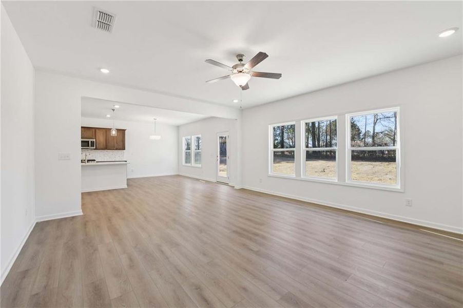 Spacious, unfurnished interior of a new home in The Estates at Casteel, Bethlehem (Image 19).