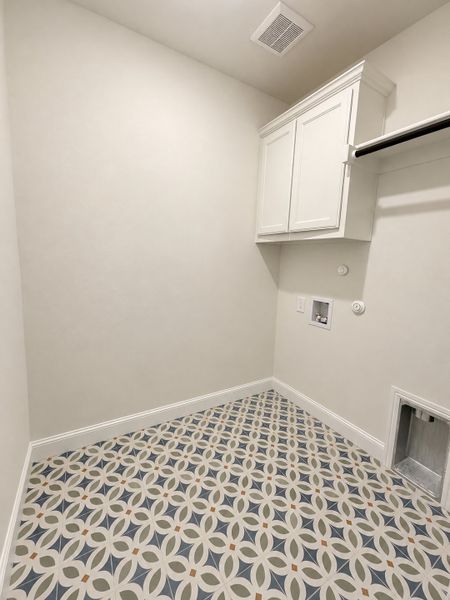 Spacious, unfurnished interior of a new home in Terra Vista Estates, Springtown (Image 21).