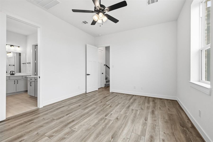 Spacious, unfurnished interior of a new home in Bridgeland Central, Cypress (Image 32).