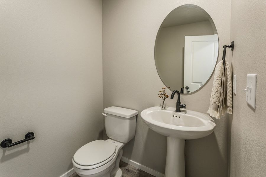 Furnished interior view inside a new home in Trailside, Timnath (Image 28).