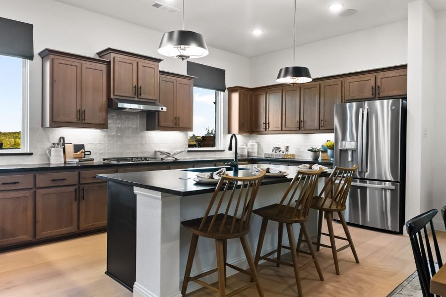 Furnished interior view inside a new home in Meadow Run, Melissa (Image 10).