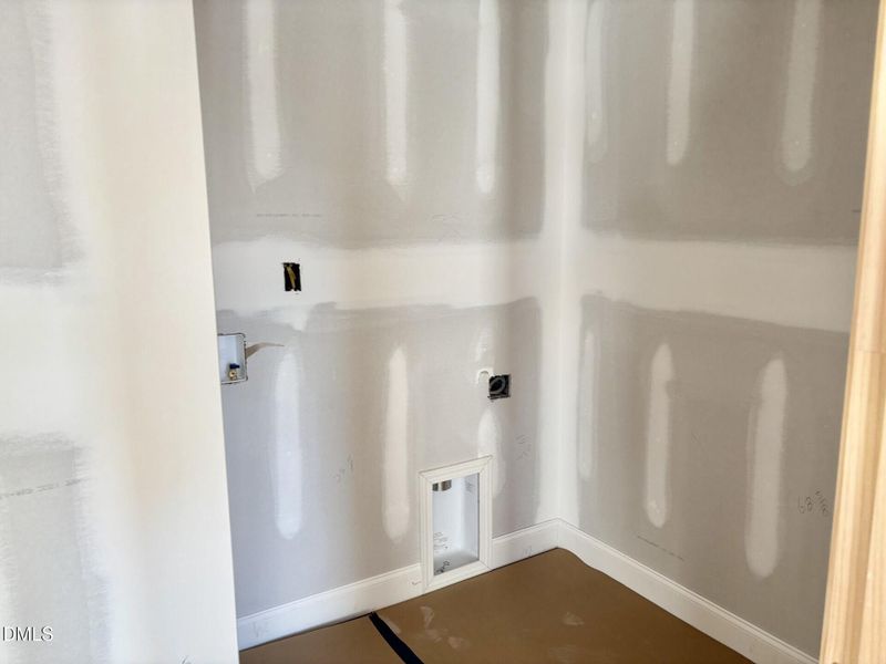 EV9 Laundry Has LVP EV9 Laundry Has LVP