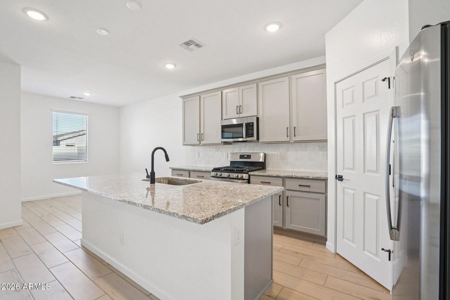 10-web-or-mls-W Kenner Dr-S1501-010 10-web-or-mls-W Kenner Dr-S1501-010