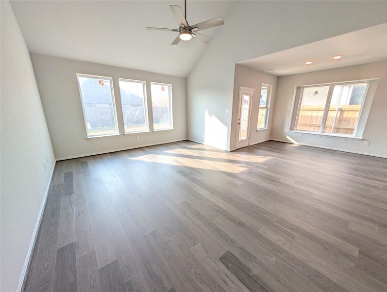 Spacious, unfurnished interior of a new home in Southern Pointe, College Station (Image 27). Spacious, unfurnished interior of a new home in Southern Pointe, College Station (Image 27).