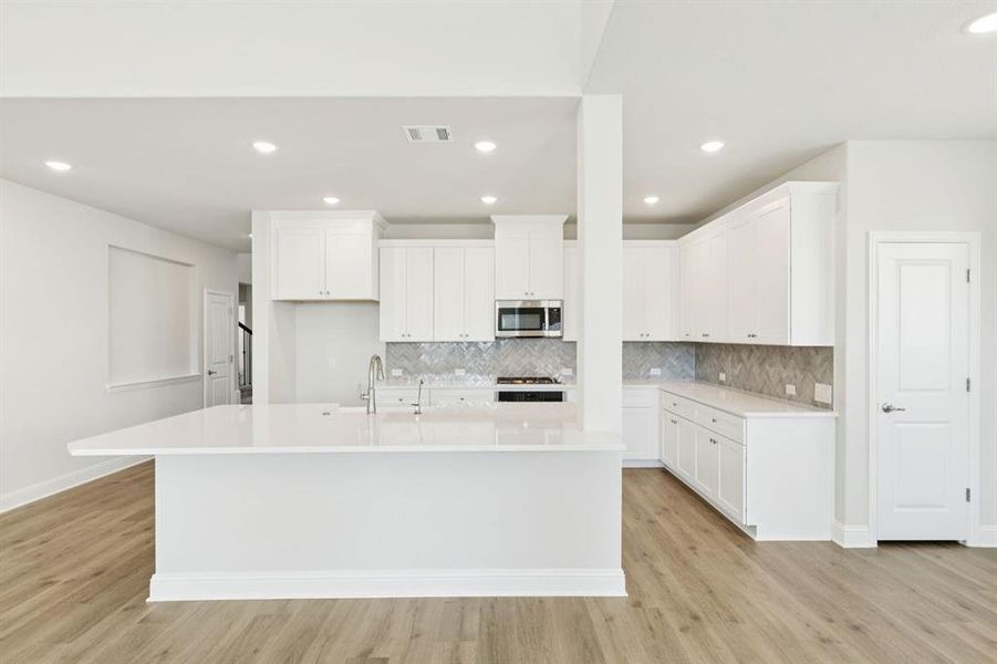 1915 Huron Drive 1915 Huron Drive