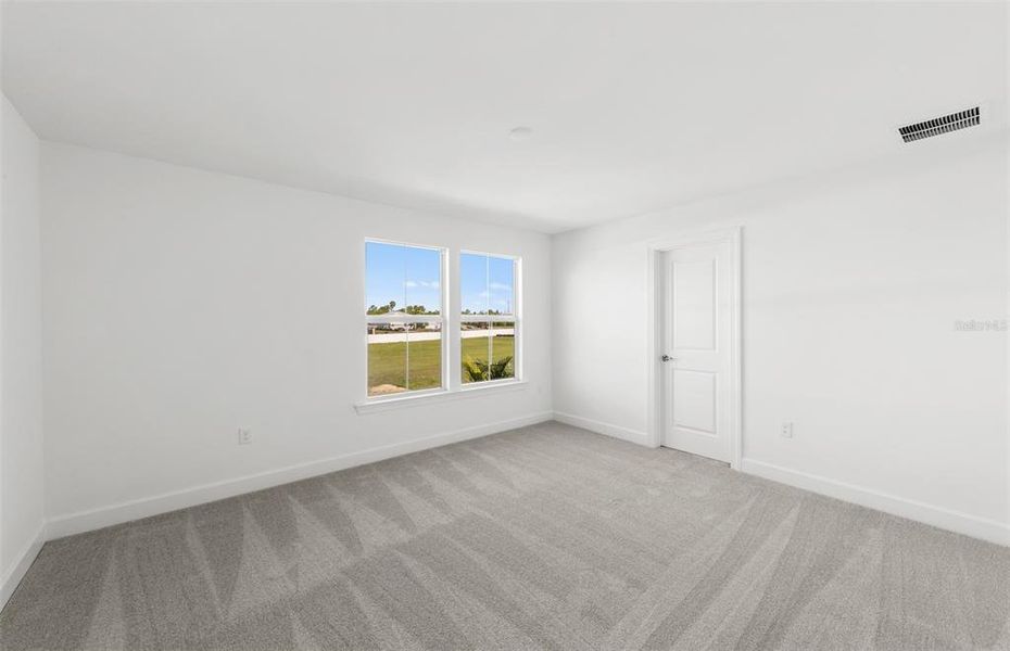 Spacious, unfurnished interior of a new home in SeaFlower, Bradenton (Image 33).