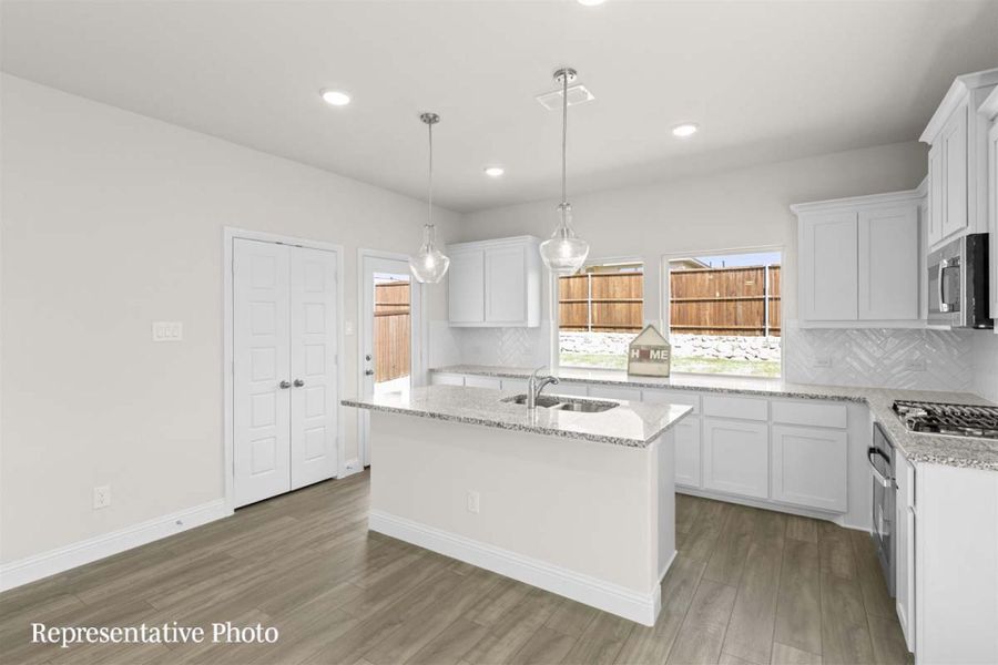 Furnished interior view inside a new home in Keeneland, Aubrey (Image 6).