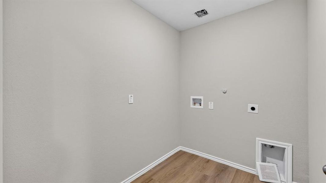 Spacious, unfurnished interior of a new home in , Hillsboro (Image 20). Spacious, unfurnished interior of a new home in , Hillsboro (Image 20).