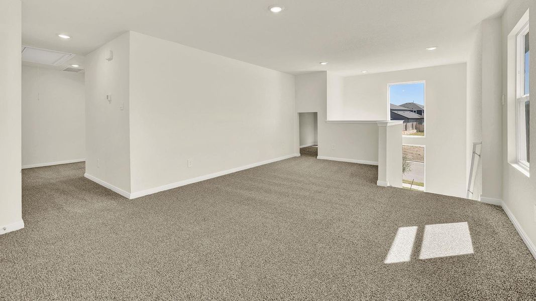Spacious, unfurnished interior of a new home in Paramount, Kyle (Image 10).