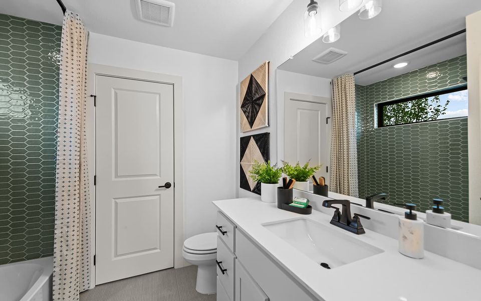 Representative furnished interior of a home built from the Linfield by Brookfield Residential in 40' Traditional Homes at The Grove Frisco, Frisco (Image 5). Representative furnished interior of a home built from the Linfield by Brookfield Residential in 40' Traditional Homes at The Grove Frisco, Frisco (Image 5).