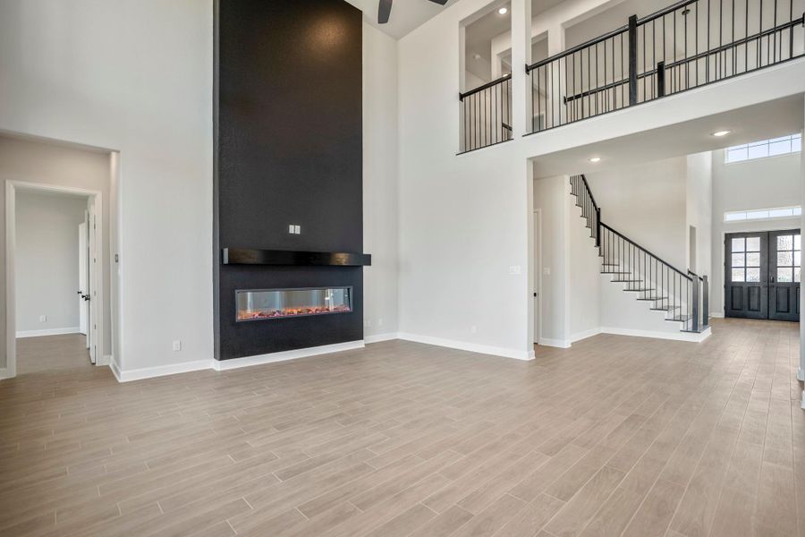 Spacious, unfurnished interior of a new home in Jordan Ranch 70' Lots, Fulshear (Image 46).