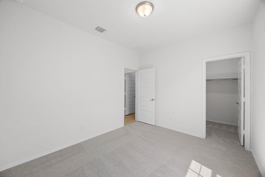 Spacious, unfurnished interior of a new home in Retreat at San Gabriel, Georgetown (Image 22). Spacious, unfurnished interior of a new home in Retreat at San Gabriel, Georgetown (Image 22).