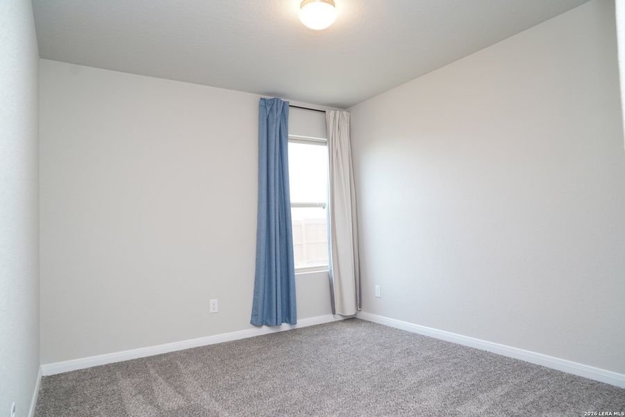 Spacious, unfurnished interior of a new home in Jordan's Ranch, San Antonio (Image 31).