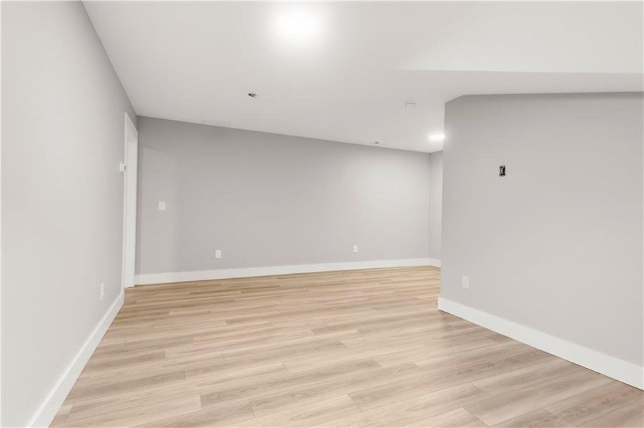 Spacious, unfurnished interior of a new home in , Carrollton (Image 21).