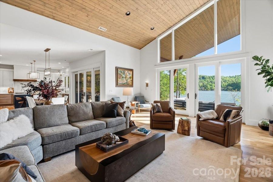 Image 41 of a home in .