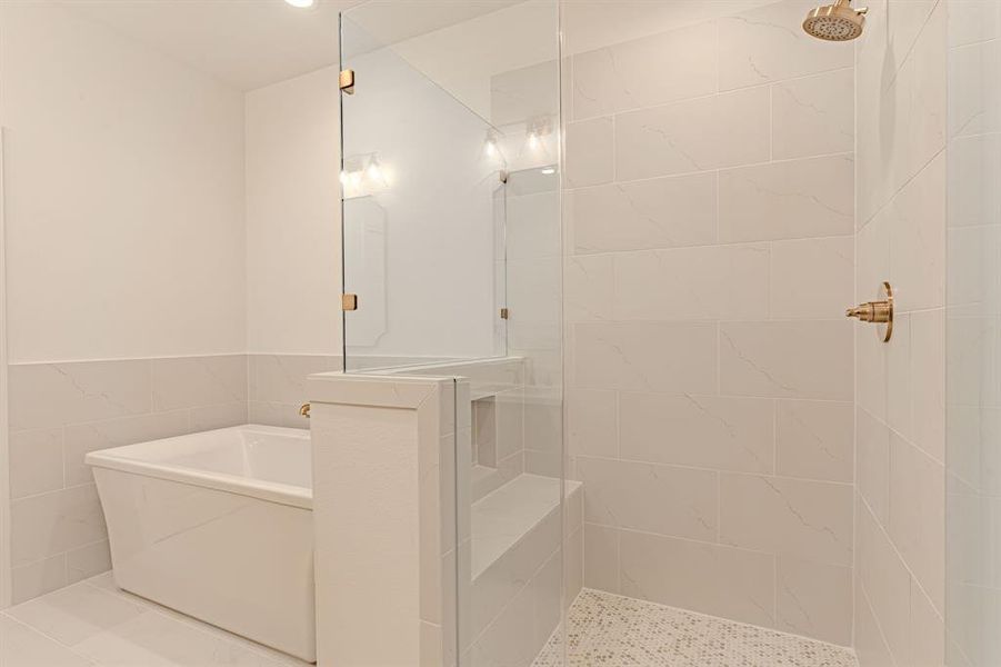 Furnished interior view inside a new home in , Aledo (Image 18).