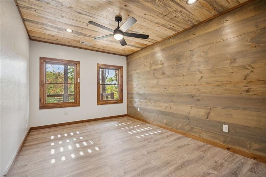 Image 44 of a home in .