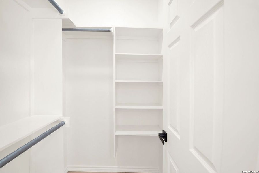 Image 31 of a home in .