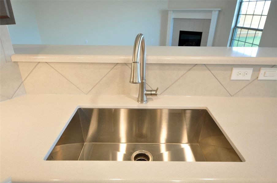 Close-up of interior finishes inside a home in Pedregal, League City (Image 14).