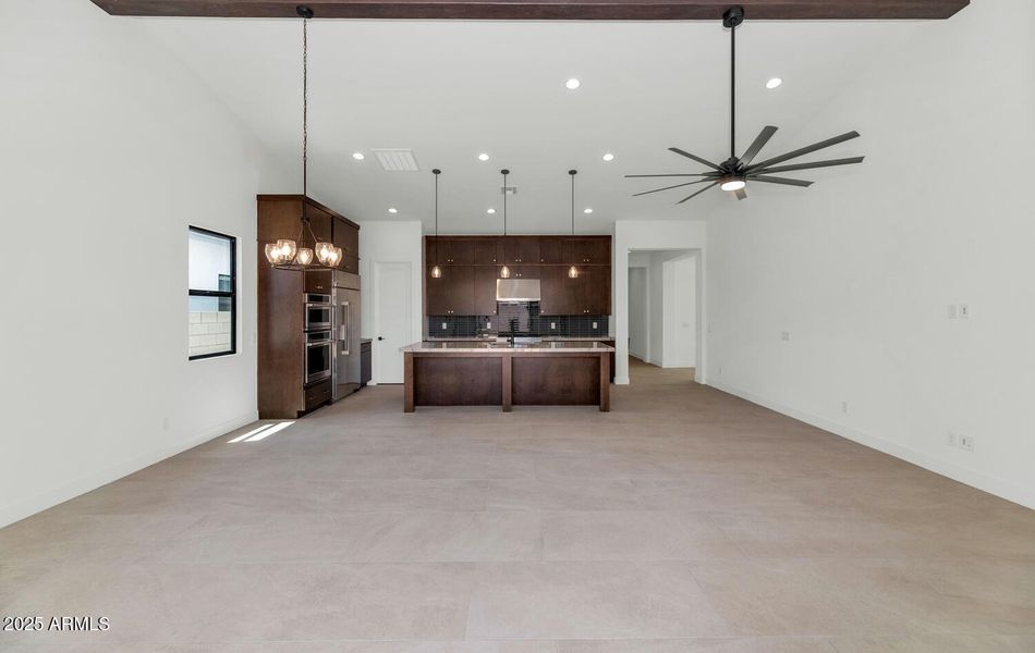 6727 N 9th Dr-large-013-019-6727 N 9th D 6727 N 9th Dr-large-013-019-6727 N 9th D