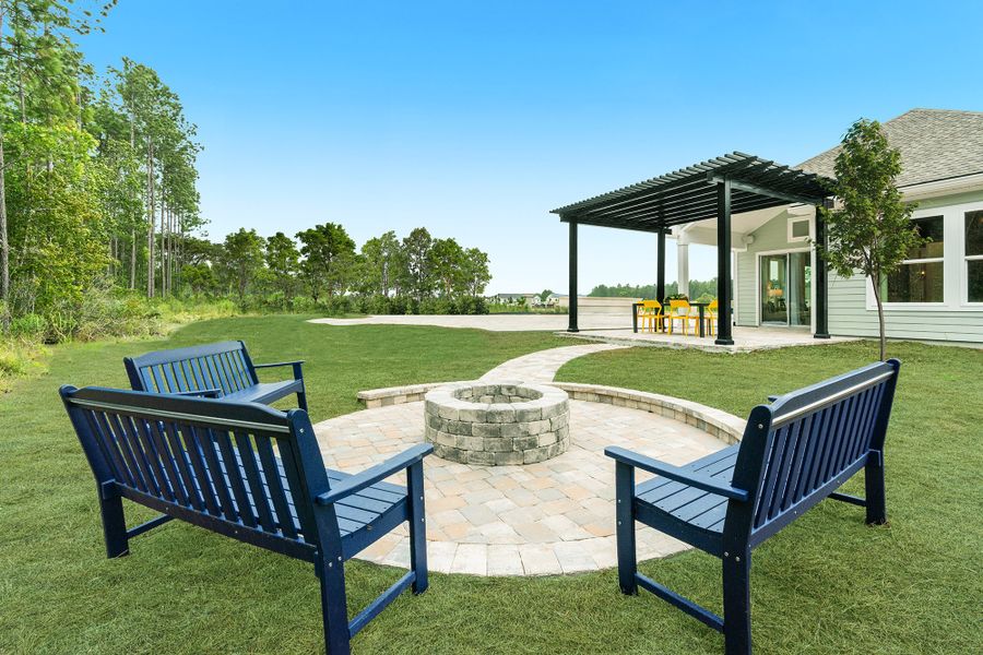 Community amenities associated with the The Hollinger by David Weekley Homes in Evergreen Island at Silverleaf - Executive, St. Augustine (Image 11).