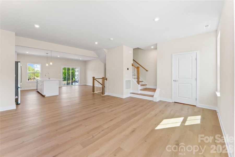 Spacious, unfurnished interior of a new home in Stowe Branch Townhomes, Charlotte (Image 12). Spacious, unfurnished interior of a new home in Stowe Branch Townhomes, Charlotte (Image 12).